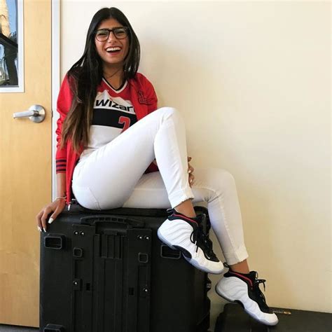 mia kalifa follando|mia khalifa cogiendo Search